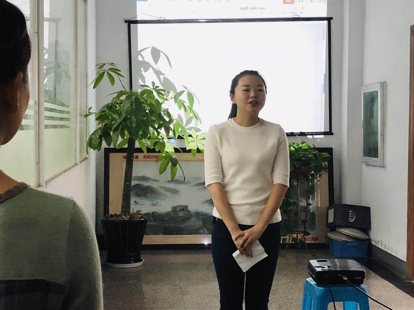 塑料托盤廠家每周早會，以飽滿的精神開單！